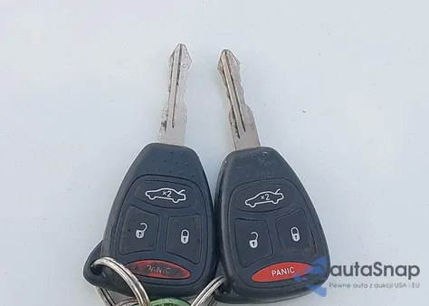 2006 Chrysler 300C from USA, damaged, VIN 2C3LA63HX6H441531